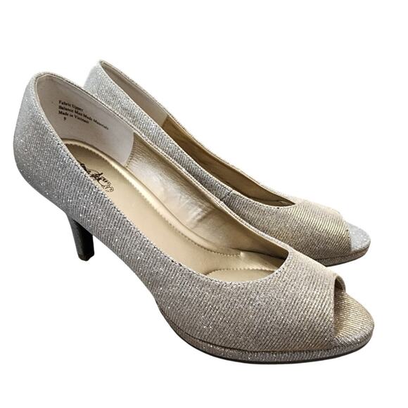 Coach and Four Peep Toe Heels, Silver Sparkle, Size 9 - Picture 1 of 7